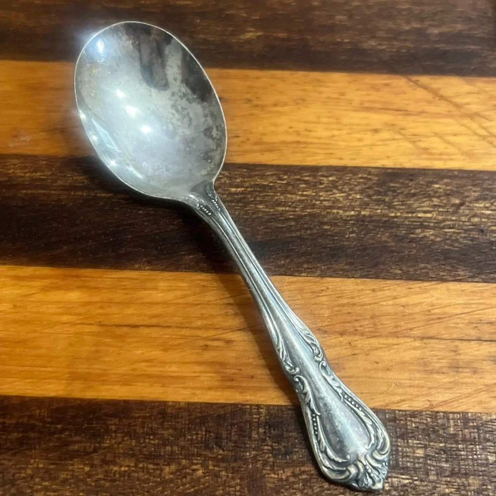 WM A Rogers Vintage Toddler Fork & Spoon Set